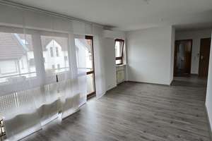  Drei Zimmern in Karlsruhe-Neureut mit Klima uns Tiefgaragenplätzen – Alte-Kreisstr. 22a, 76149 Neureut, Karlsruhe – Vorschaubild 2