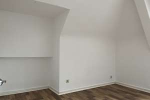 Schöne Wohnung in ruhiger Grünlage, viele Parkplätze. – Nixenstraße 67, 40591 Wersten, Düsseldorf – Vorschaubild 7