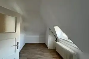 Hellle Dachgeschosswohnung in großzügiger Villa – Wartestraße 12, 65191 Bierstadt, Wiesbaden – Vorschaubild 23