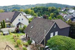 Höhenlage mit Blick auf Morsbach: gepflegtes, großes EFH mit ELW  – Die vollständige Adresse der Immobilie erhältst du vom Anbieter., 51597 Morsbach – Vorschaubild 19