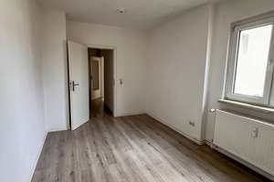 Charmante 3,5-Raumdachgeschosswohnung in Magdeburg mit Balkon – Wilhelm-Kobelt-Straße 25, 39108 Stadtfeld Ost, Magdeburg – Vorschaubild 10