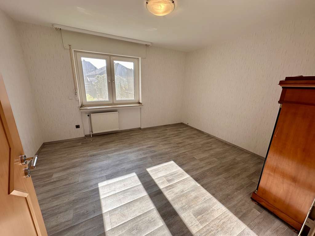 Immobilie in Oer-Erkenschwick - Unfassbar viel Platz für die große Familie . Das perfekte Generationshaus !! - Bild 3