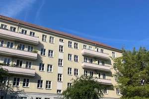 2 - Zimmer Wohnung in Friedrichshain! Zum Verkauf! – Rüderdorfer Straße 14, 10243 Friedrichshain, Berlin – Vorschaubild 1