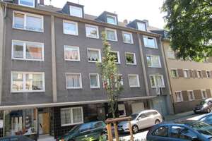 AttraktiveDachgeschosswohnung mit 2,5 Zimmern in ruhiger Seitenstraße von Essen-Fronhausen – Mommsenstraße 40, 45144 Frohnhausen, Essen – Vorschaubild 2