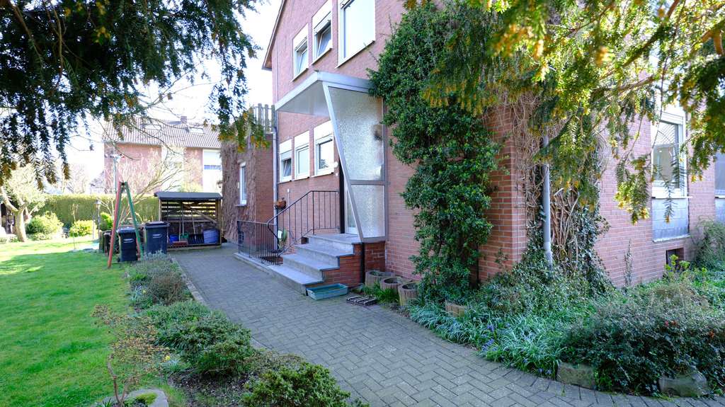 Immobilie in Kalkar - Tolle Erdgeschosswohnung mit Garten und Garage, schön gelegen am Naturteich - Bild 0