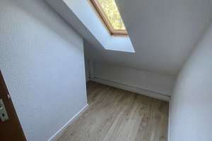 Schöne Wohnung in Durlach-Aue zu vermieten! – Oberwaldstr. 48, 76227 Durlach, Karlsruhe – Vorschaubild 8