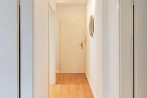 Möbliert: Neu möblierte 2-Zimmer Wohnung für  Projektteams – Die vollständige Adresse der Immobilie erhältst du vom Anbieter., 81737 Altperlach, München – Vorschaubild 9