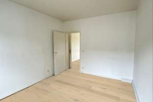 Helle 3-Zimmer-Wohnung mit Gestaltungsspielraum (ANFRAGEN NUR ÜBER KONTAKTANZEIGE, BITTE!) – Polsumer Str. 87, 45896 Hassel, Gelsenkirchen – Vorschaubild 3