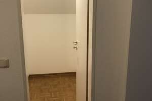 Ruhige, gepflegte Wohnung mit Balkon – Kollegienweg 28, 53121 Endenich, Bonn – Vorschaubild 7