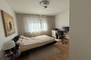 *Wohnen im Grünen mit Weitblick* - Lichtdurchflutete Erdgeschosswohnung mit großzügiger Terrasse – Neusser Weg 40, 40474 Lohausen, Düsseldorf – Vorschaubild 2