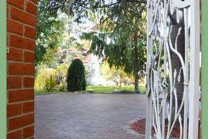 Property thumbnail 1