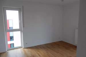 Attraktive 3-Zimmer Wohnung im 2. OG mit Balkon in Ingolstadt-Südost