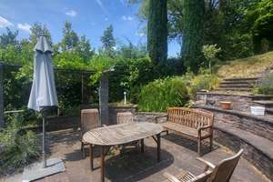 2 1/2 Zi-Apt in Edel-WG (Halbhöhenvilla mit Garten, Garagen, Bibliothek, Sauna, ...) – Die vollständige Adresse der Immobilie erhältst du vom Anbieter., 72766 Reutlingen-Mitte, Reutlingen – Vorschaubild 7