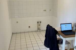 Schön geschnittene Zweizimmerwohnung mit Terrasse in Köln Sürth – Unter Buschweg 13, 50999 Sürth, Köln – Vorschaubild 6