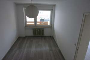Sehr schöne zwei Zimmer Wohnung in Karlsruhe - Durlach mit Balkon und EBK – Brunnenhausstrasse 3, 76227 Durlach, Karlsruhe – Vorschaubild 4