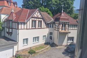 Schöne 2-Zimmer-Altbauwohnung in zentraler Lage von Wiesbaden