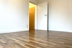1,5 Zimmer Wohnung in Höhenberg, TH Campus nah – Fuldaerstrasse 2, 51103 Höhenberg, Köln – Vorschaubild 3
