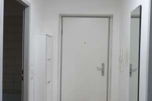 Schöne 1 ZKnB, Südbalkon, viel Grün, 3 Min. zur S2, weitgehend möbliert – Gustav-Otto-Bogen 11, 80997 Allach, München – Vorschaubild 6