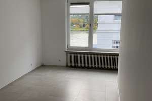 Rheinblick - attraktive 1,5-Zimmer-Wohnung mit Einbauküche in Koblenz – Die vollständige Adresse der Immobilie erhältst du vom Anbieter., 56076 Pfaffendorf, Koblenz – Vorschaubild 3