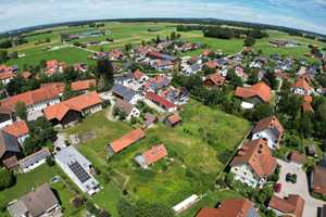 PFERDELIEBHABER - FREIRAUM - PLATZ ZUM ATMEN Ehem. Bauerhaus auf attraktivem Grundstück in Jengen – Ostallgäu (Kreis) – Vorschaubild 4