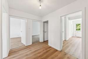 Sanierte & bezugsfreie 3-Zimmer-Wohnung in Deutz am Eduardus Krankenhaus