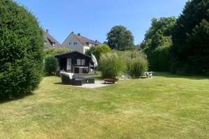 Alleinlage-Feeling: Freistehendes Zweifamilienhaus mit idyllischem Garten und Parkmöglichkeiten – Die vollständige Adresse der Immobilie erhältst du vom Anbieter., 45894 Buer, Gelsenkirchen – Vorschaubild 4