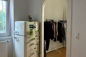 Kleines Single-Appartement mit Balkon mitten in Sülz! – Blankenheimer Straße 14, 50937 Sülz, Köln – Vorschaubild 3