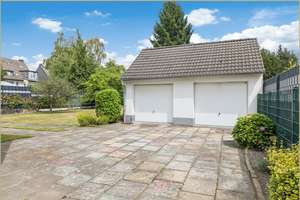 Gemütliche Erdgeschosswohnung mit wunderschönem Gemeinschaftsgarten und eigener Garage – Die vollständige Adresse der Immobilie erhältst du vom Anbieter., 45309 Schonnebeck, Essen – Vorschaubild 8