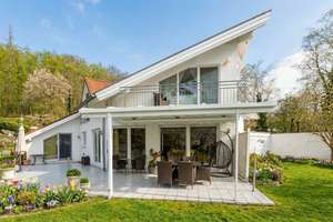 Einfamilienhaus mit 268 m² Wohnfläche in Wörthsee – Die vollständige Adresse der Immobilie erhältst du vom Anbieter., 82237 Wörthsee – Vorschaubild 1