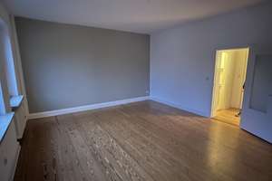 1-Zimmer-Wohnung in begehrter Kieler Innenstadtlage – Dänische Straße 36, 24103 Altstadt, Kiel – Vorschaubild 3