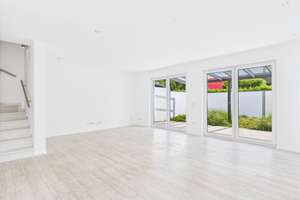 Außergewöhnliches Haus / Wohnung über 2 Etagen in ruhiger Lage von Metjendorf-/Oldenburg, KFW 70-Mod – Die vollständige Adresse der Immobilie erhältst du vom Anbieter., 26215 Wiefelstede – Vorschaubild 25