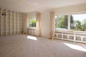 Exklusive 3-Zimmer-Wohnung in begehrter Wohnlage, direkt am Rhein mit stillvoller Ausstattung – Die vollständige Adresse der Immobilie erhältst du vom Anbieter., 40549 Oberkassel, Düsseldorf – Vorschaubild 3