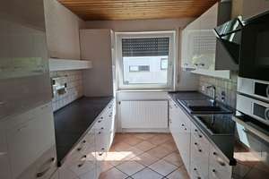 Sonnige, großzügige Erdgeschosswohnung mit Garage auf dem schönen Bruckersberg!
