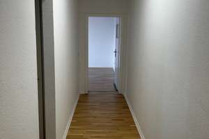 Bezugsfreie Wohnung mit Loggia – Düsseldorf-Keldachstraße – 40225 Bilk, Düsseldorf – Vorschaubild 4