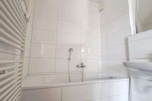 zentrale 2-Zimmer-Wohnung mit französischem Balkon – Halberstädter Str. 46, 39112 Sudenburg, Magdeburg – Vorschaubild 7