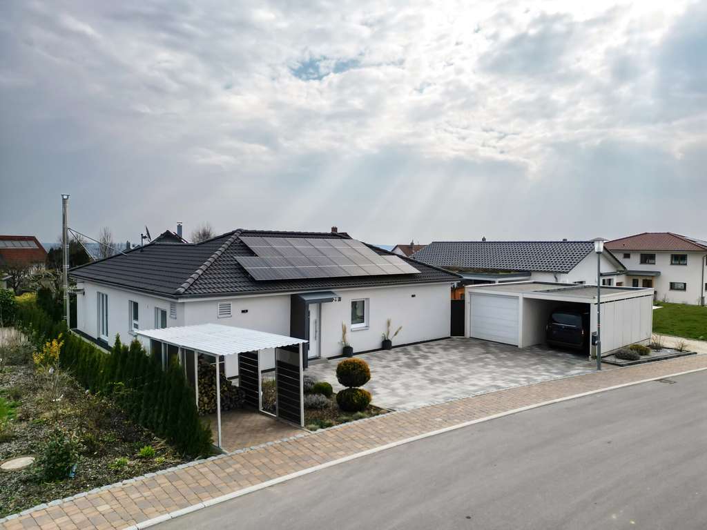 Immobilie in Inzigkofen - Eleganz trifft Effizienz – Ihr neuer Bungalow in Inzigkofen - Bild 0