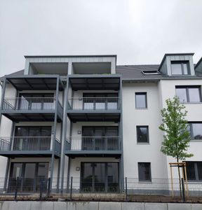 Moderne 2-Zimmerwohnung mit Balkon,  Einbauküche und Tiefgarage in Teningen
