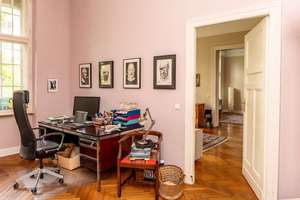 Toplage - Großzügige 5 Zimmer Berliner Altbauwohnung mit eindrucksvollen Stuckelementen – Die vollständige Adresse der Immobilie erhältst du vom Anbieter., 10825 Schöneberg, Berlin – Vorschaubild 7