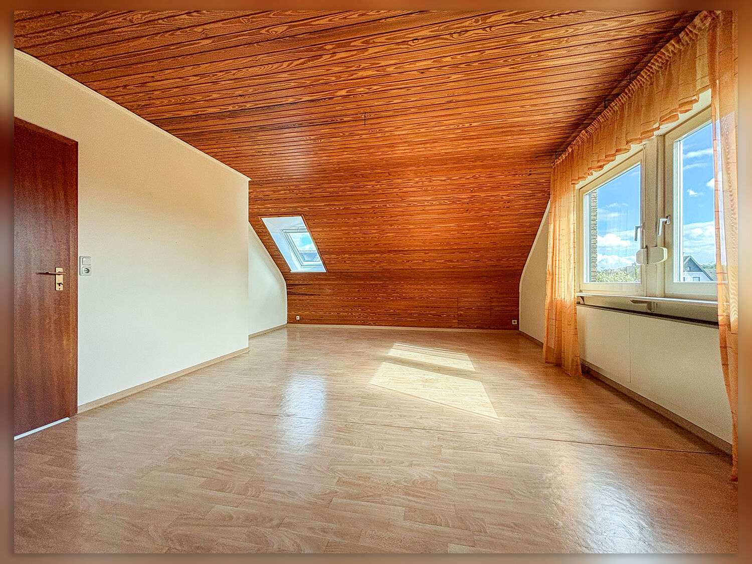 Immobilie in Velen - Platz für die ganze Familie – gepflegtes Haus mit zwei Wohnebenen auf einem Erbbaugrundstück - Bild 1