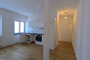 2 Zimmer Apartment mit Charakter – Schmohlstr. 25, 13086 Weißensee, Berlin – Vorschaubild 2