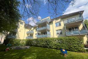 Gepflegte Dachgeschoßwohnung mit Aufzug und Sonnenbalkon – Dürener Straße 404, 50935 Lindenthal (Ortsteil), Köln – Vorschaubild 2
