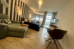 Scandinavian Style, edel möbliertes Apartment in der Unternehmerstadt in Derendorf, nähe Deloitte – Merzigerstrasse 16, 40476 Derendorf, Düsseldorf – Vorschaubild 1