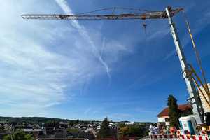 „Herrliches Wohnen in sonniger und unverbaubarer Aussichtslage“ Modernes DHH in Renningen – Böblingen (Kreis) – Vorschaubild 1