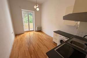 Charmante Altbauwohnung mit Balkon und Gartenblick im Herzen von Düsseldorf – 40223 Bilk, Düsseldorf – Vorschaubild 4