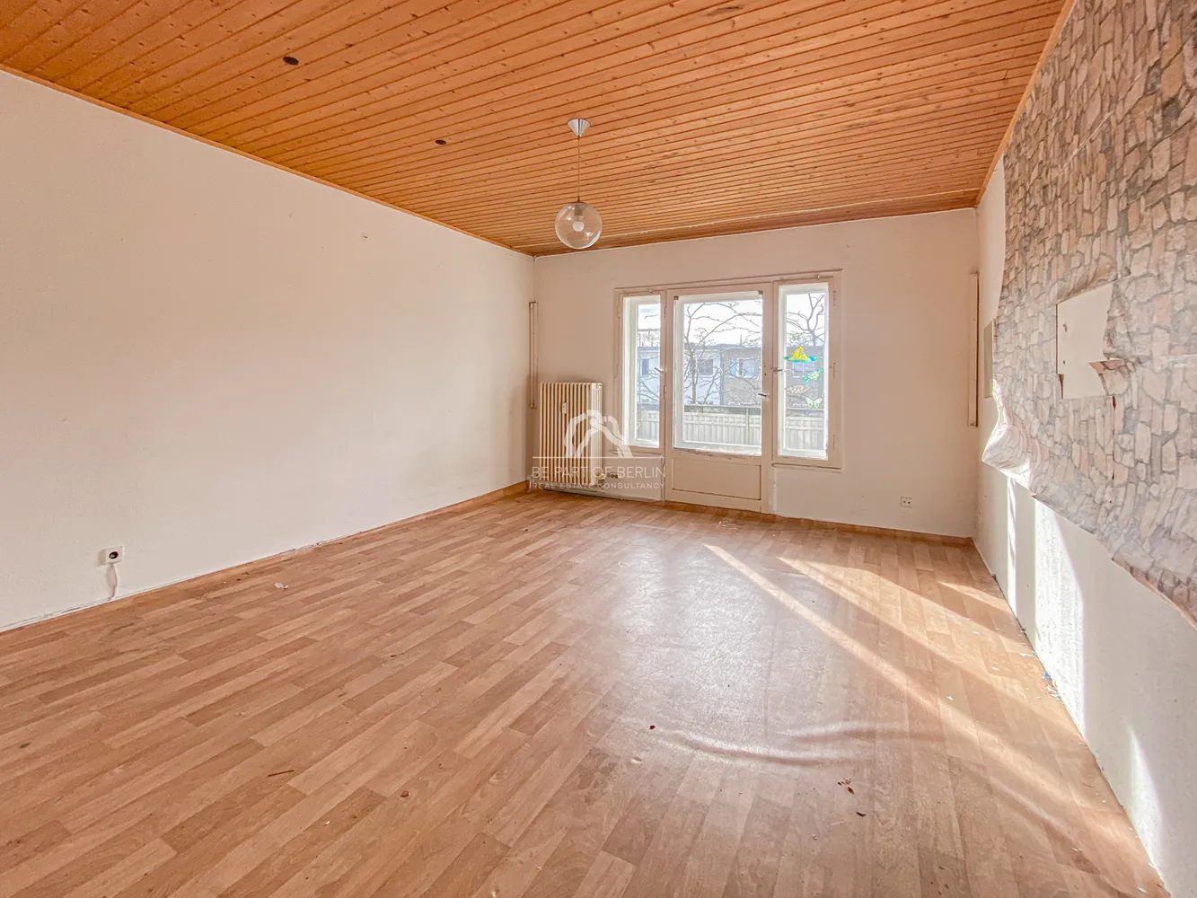 SPANNENDES HANDWERKERPROJEKT IN MOABIT! SUPERHELLE UND PERFEKT GESCHNITTENE WOHNUNG! PROVISIONSFREI!, Berlin – Bild 1