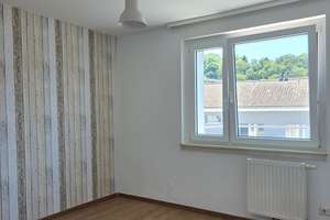 **PF-Pflügerstr.**gemütliche 3-Zi.-DG-Wohnung im 5.OG mit EBK und Balkon** – Pflügerstr. 50, 75175 Au, Pforzheim – Vorschaubild 5