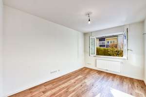 +++ Zur Eigennutzug oder als Kapitalanlage - 1.OG frei - 3-Fam-REH - modernisiert - inkl. Garage +++ – Makrelenweg 11, 70378 Mönchfeld, Stuttgart – Vorschaubild 21