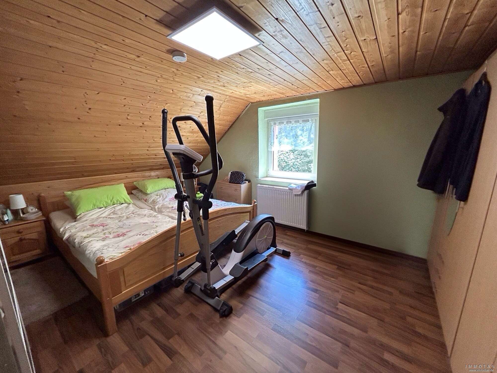 Immobilie in Rutsweiler am Glan - NEUER PREIS! - Zwei Einfamilienhäuser auf 732 m² Grundstück  – ideal zum Wohnen & Vermieten - Bild 3