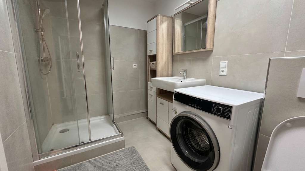 Immobilie in Zellertal - Attraktives Immobilienensemble mit 7 Wohneinheiten - Bild 4