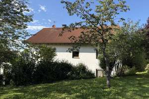 Schönes 3-Familienhaus in Schwenningen/Heuberg
 – Die vollständige Adresse der Immobilie erhältst du vom Anbieter., 72477 Schwenningen – Vorschaubild 3